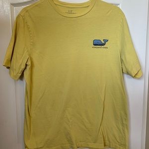 Vineyard Vines T-shirt